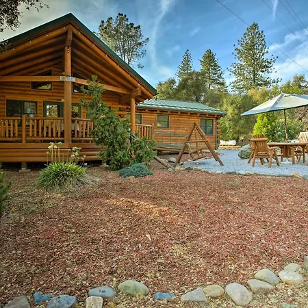 Custom Log Home With Deck - Only 33 Mi To Yosemite!